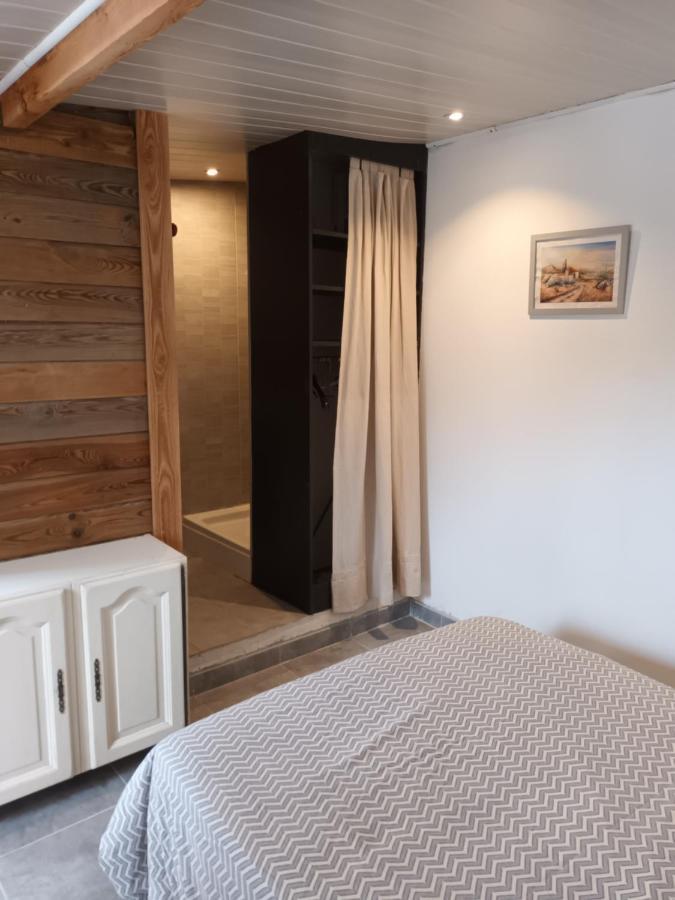 Chalet Banane Devant Piscine, A 6Km Du Festival De Piano De La Roque D'Antheron Rognes Экстерьер фото